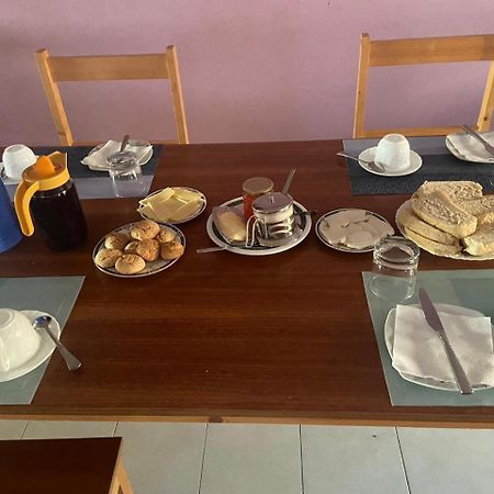 Casa Ze & Sonia Bed & Breakfast Portela Bagian luar foto